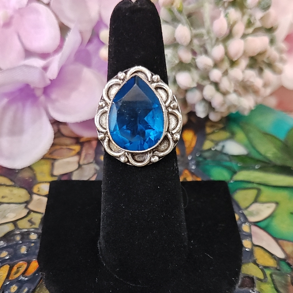 Topaz Gemstone Ring - Size 6